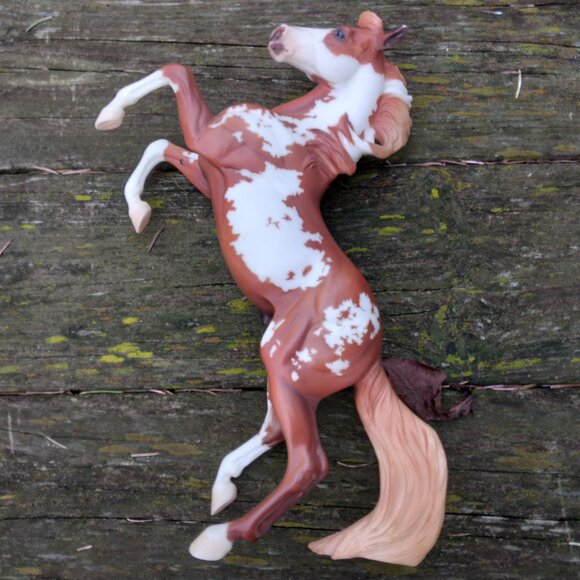 Breyer Horse Hidalgo Traditional Scale #1220 - Picture 7 of 9